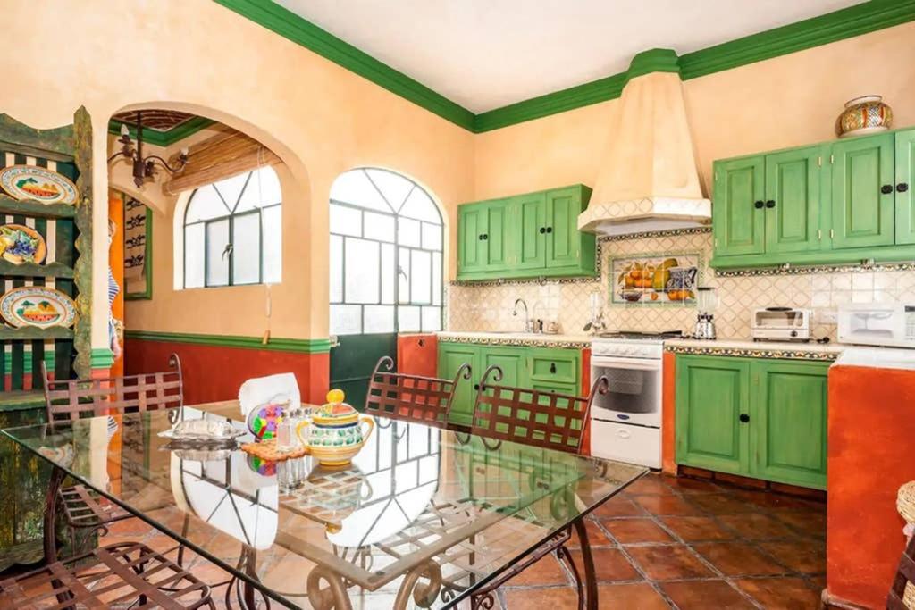 Great 2 Bedroom Apt @ The Middle Of Everything سان ميغيل دي الليندي المظهر الخارجي الصورة